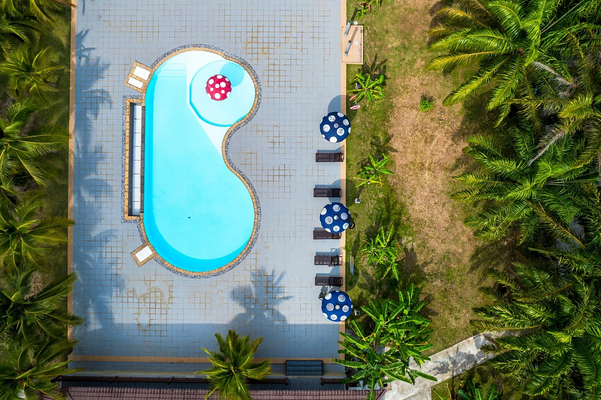 Garden Resort Pool