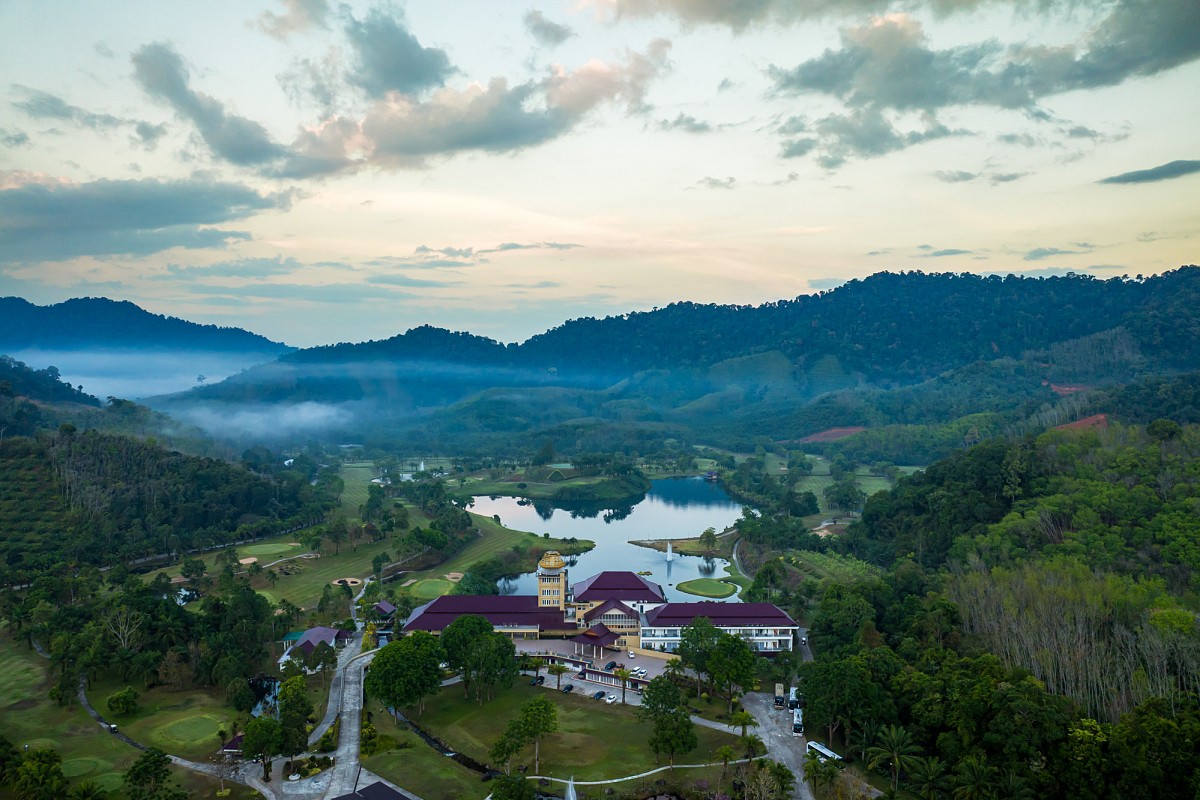 Rate & Book A Tee Time